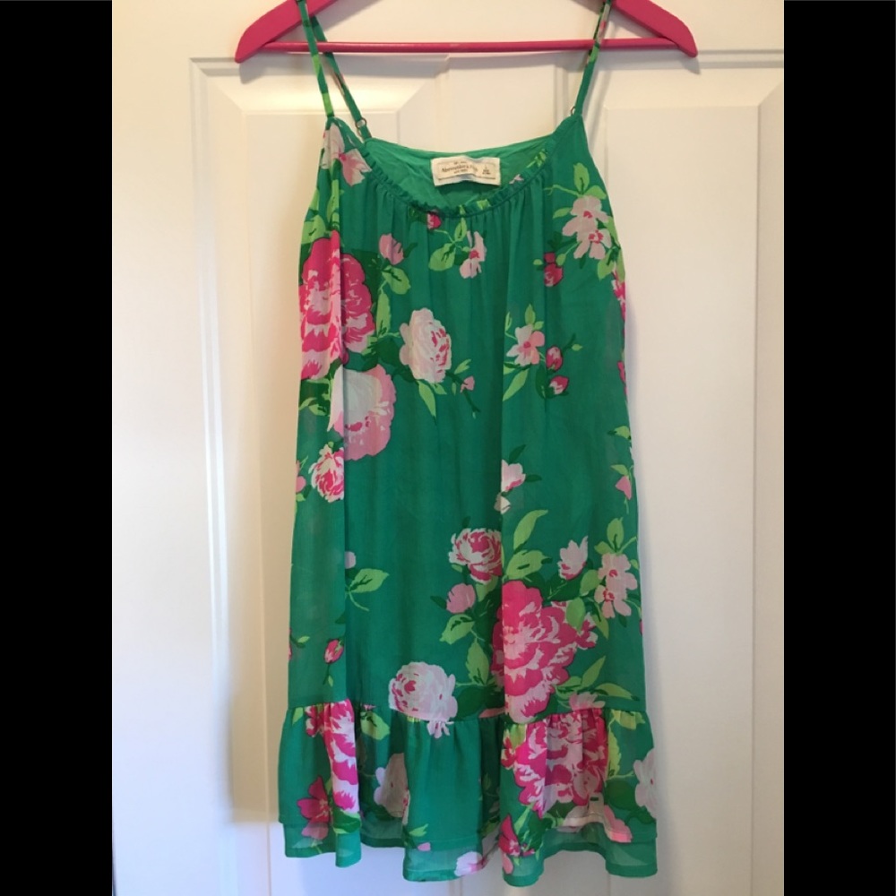 Flowery summer top